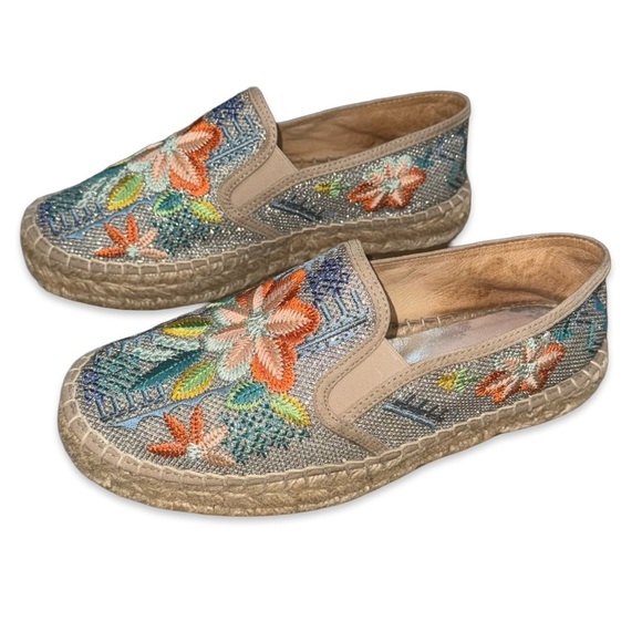 Johnny Was Shoes - Picture 5 of 9